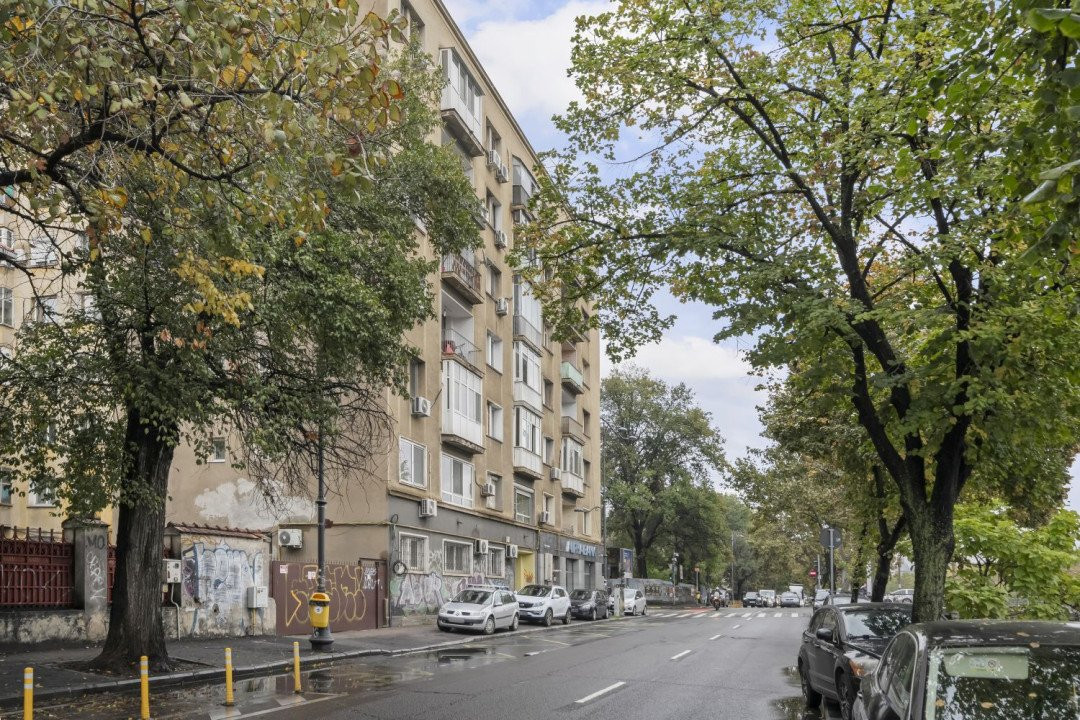 Bd. Kogalniceanu - Pod Hasdeu -2 camere + birou