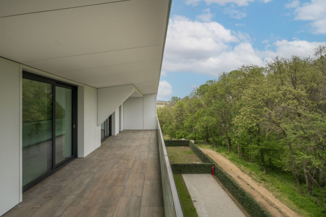 4 camere, 206 mp | Vedere pădure, living 74 mp, terasă 25 mp – Pines Residence