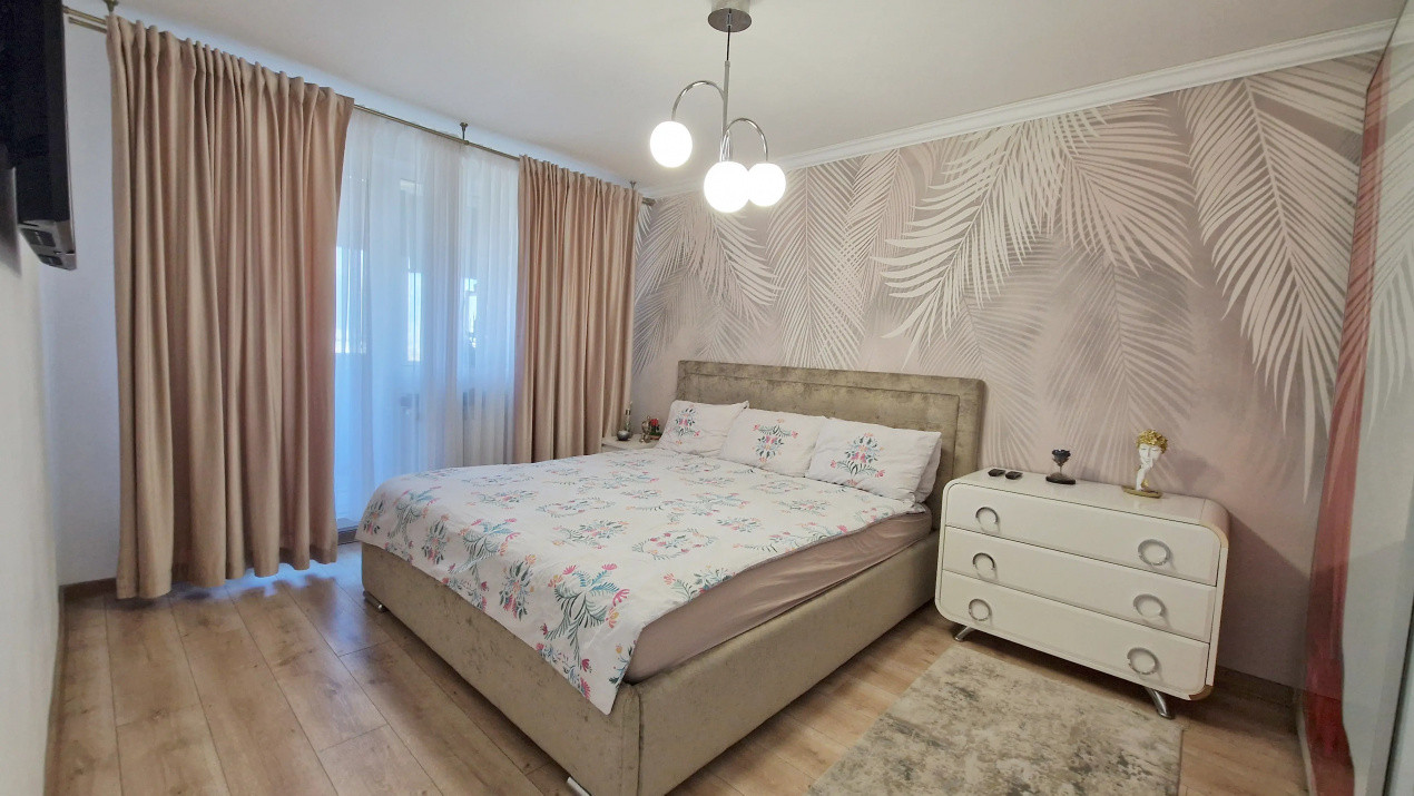 Cauti 4 camere in care sa vii cu  valiza? Am eu!