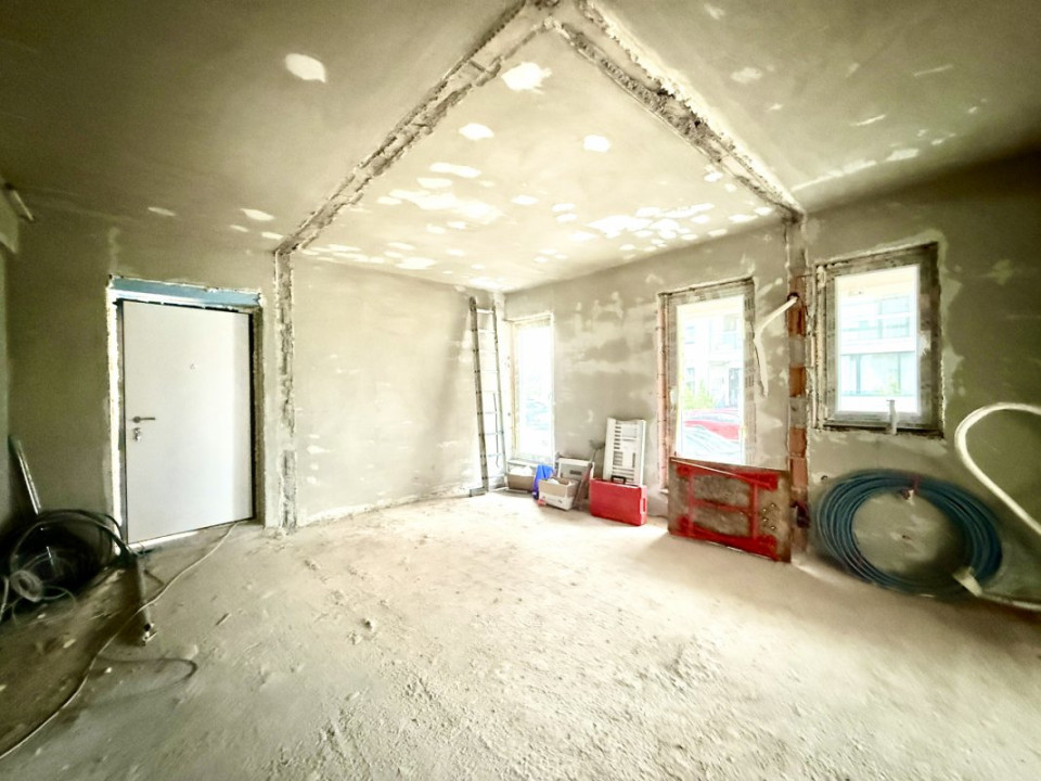 Pipera Azur acces A3 spatiu parter cu terasa 