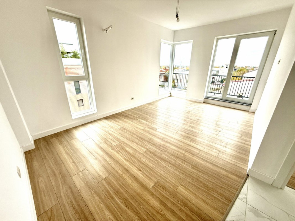 Pipera Azur acces A3 spatiu parter cu terasa 