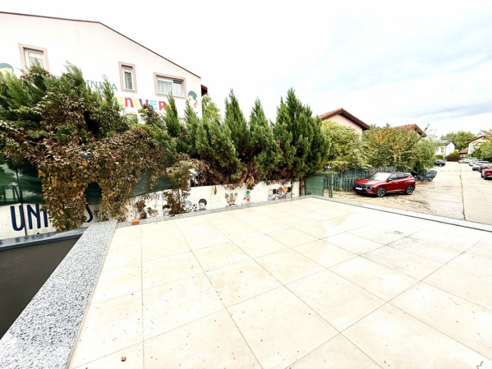 Pipera Azur acces A3 spatiu parter cu terasa 