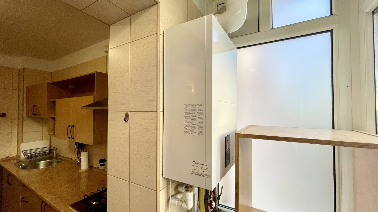 Inchiriere 3 camere Vitan-Kaufland, centrala proprie