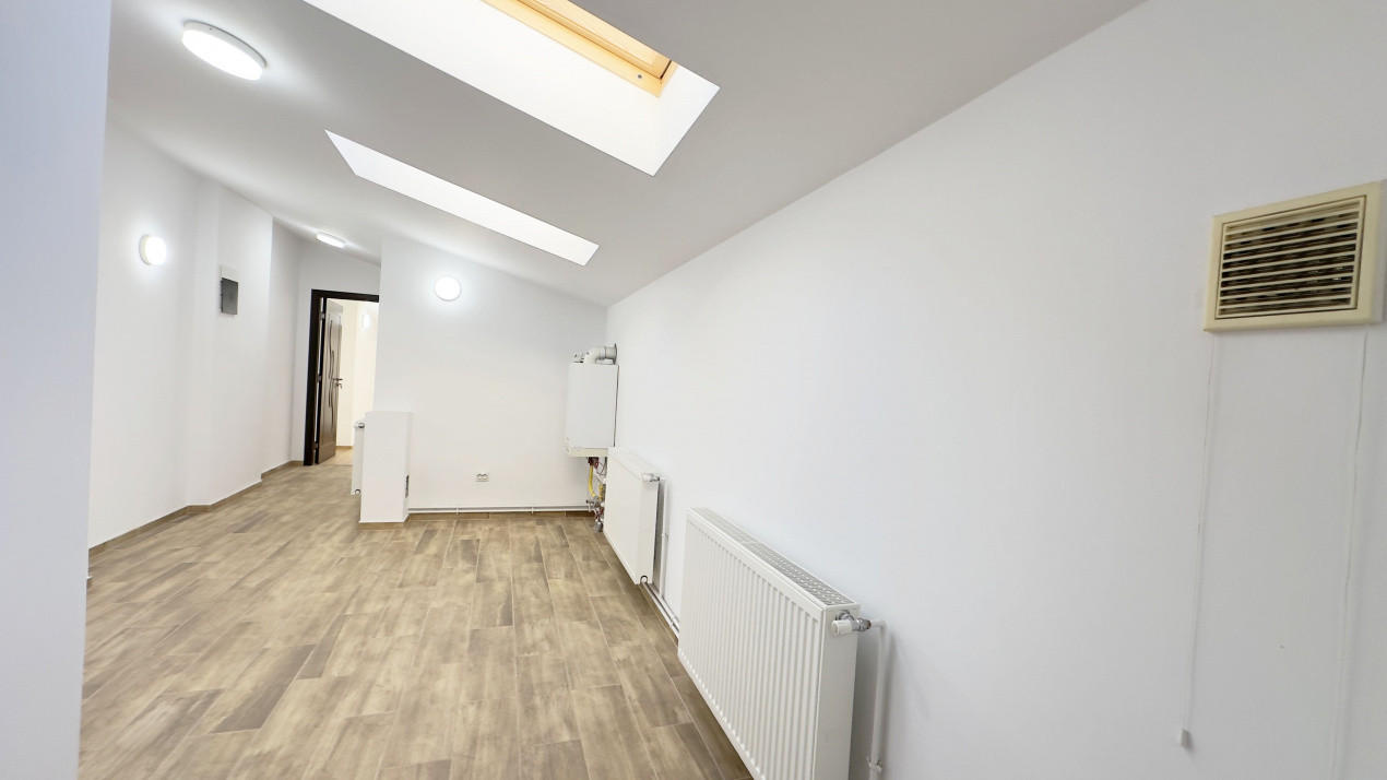 Doua apartamente la pret de unul!