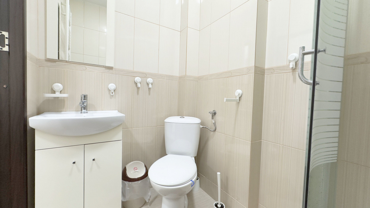 Doua apartamente la pret de unul!