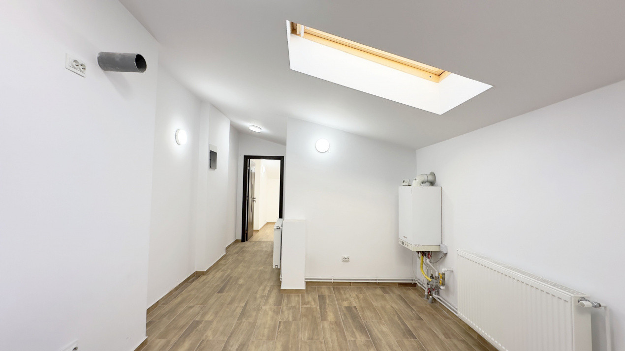 Doua apartamente la pret de unul!