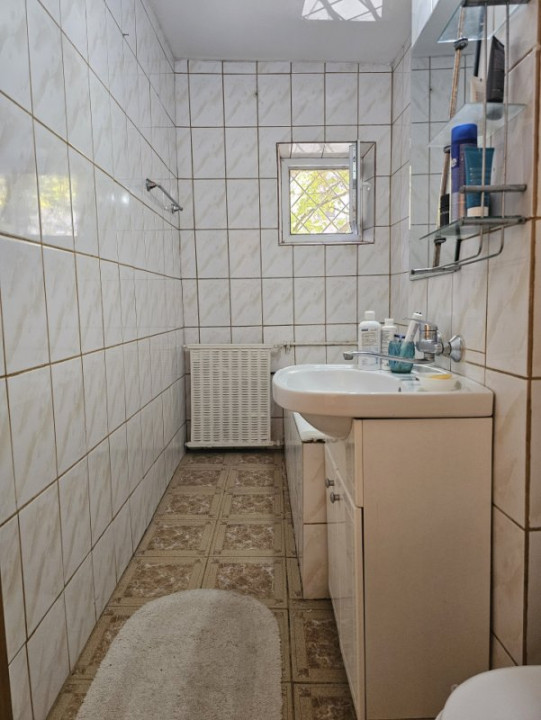 Apartament 2 camere decomandat, etaj 1/4 metrou Timpuri Noi Aleea Bran