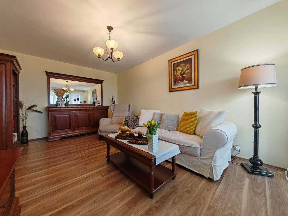 Apartament 2 camere – lângă Parcul Titan - Strada Rotundă,  bloc reabilitat