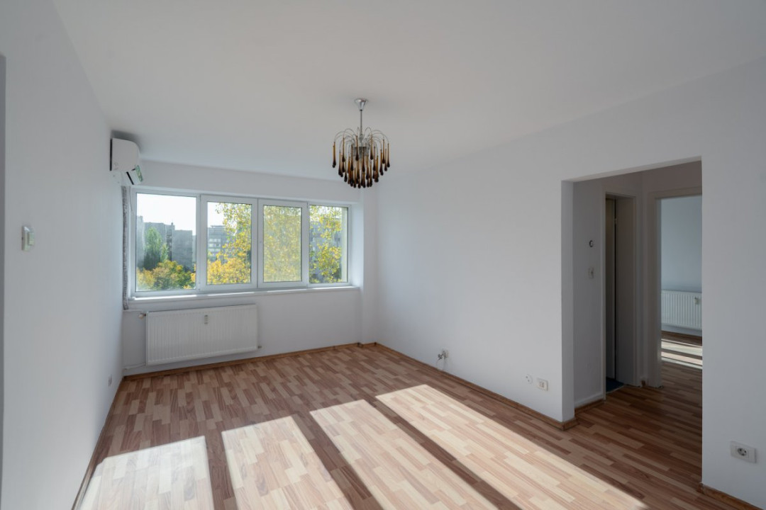 Atat de luminos! Doua camere cochete, 50mp.