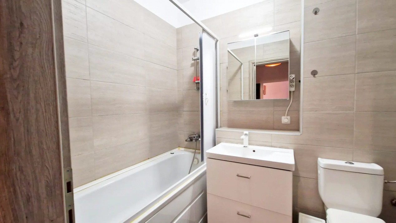 Apartament 2 camere, Cartierul Solar!