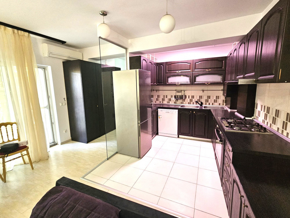 De vanzare 3 camere in bloc nou pe Ghiocei/Stefan cel Mare