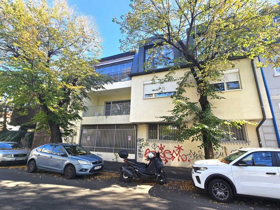 De vanzare 3 camere in bloc nou pe Ghiocei/Stefan cel Mare