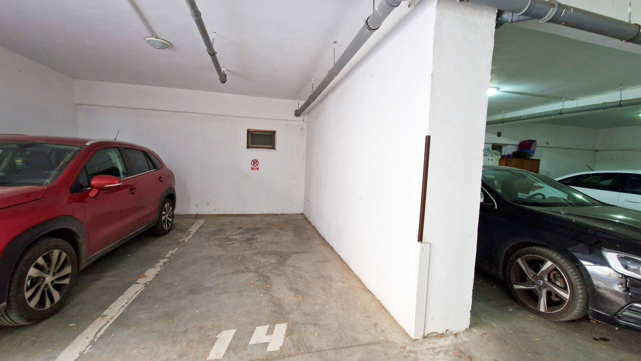 Apartament 3 camere  la demisol, mobilat si utilate cu garaj subteran