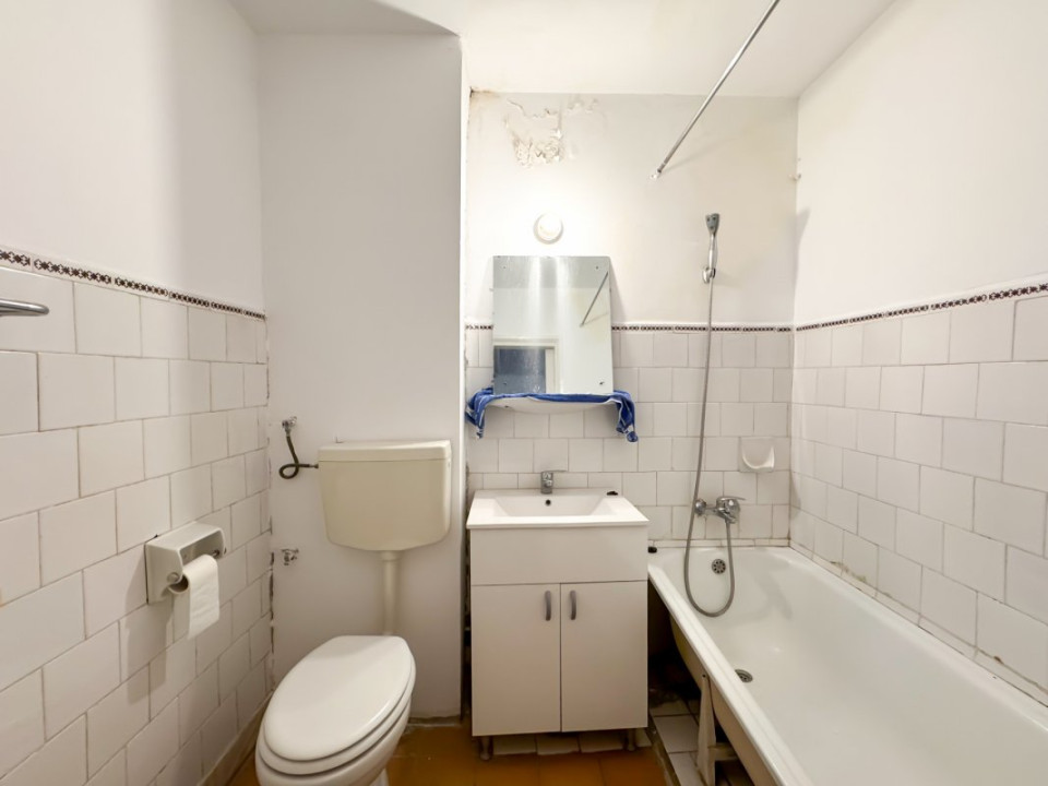 Secuilor - Piata Sudului. 3 camere ieftin!