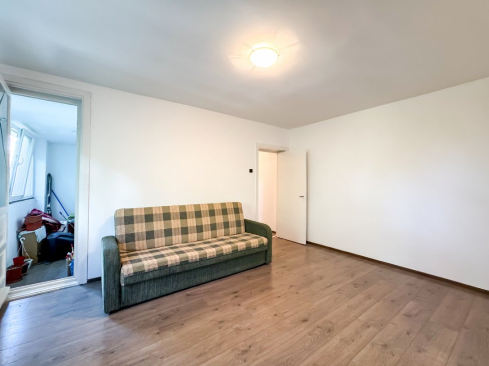 Secuilor - Piata Sudului. 3 camere ieftin!