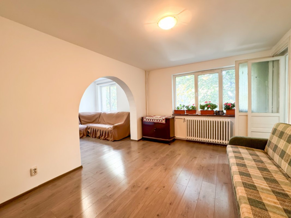 Secuilor - Piata Sudului. 3 camere ieftin!