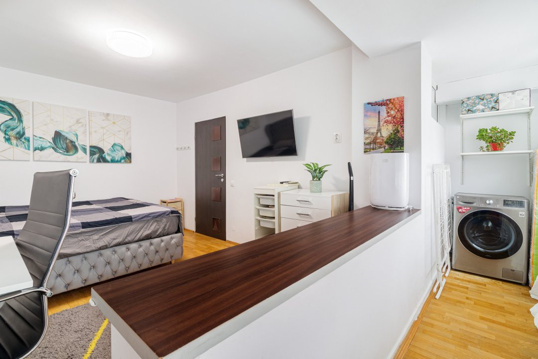 Apartamentul de langa IOR