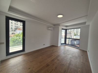 Apartament cu 2 camere, situat ultracentral – Unirii, Palatul Parlamentului