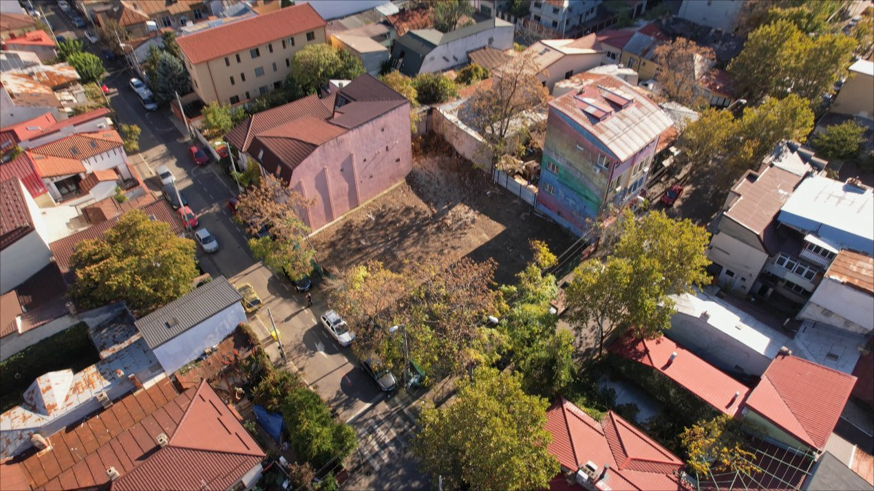 Teren dezvoltare Rezidentiala/Office/Mixta - Banu Manta-Titulescu