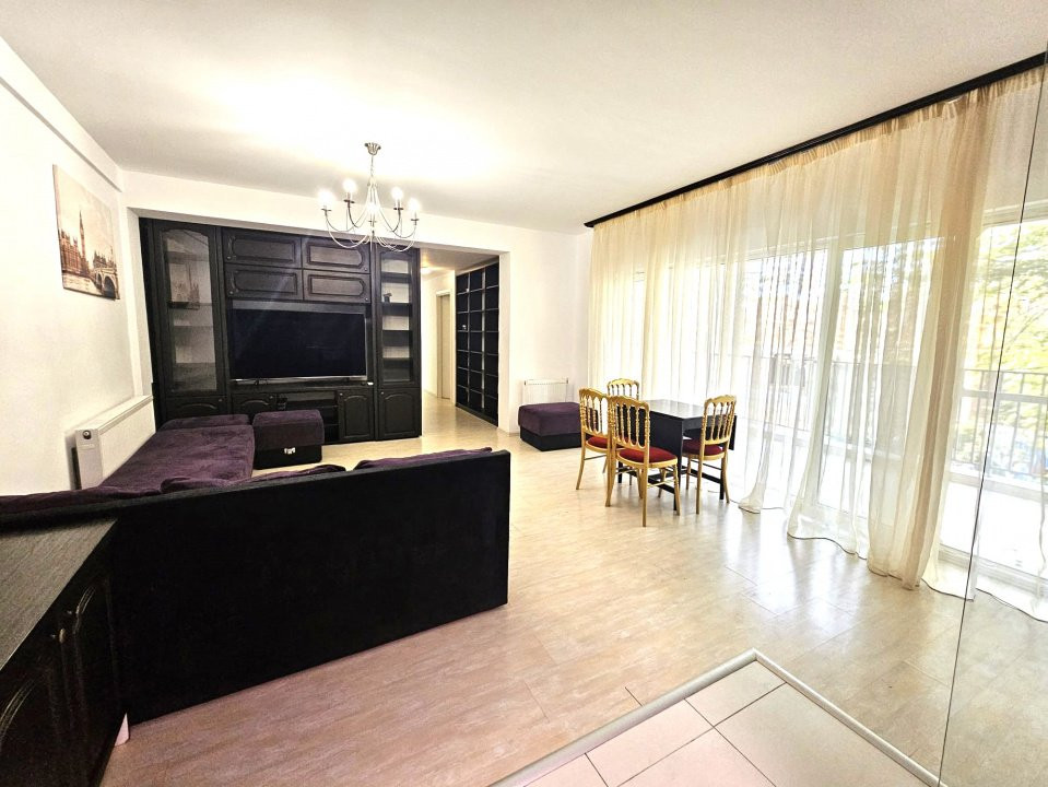 De vanzare 3 camere in bloc nou pe Ghiocei/Stefan cel Mare