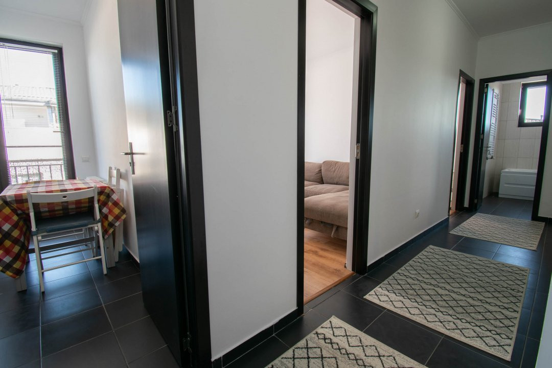 Parcul Teilor-Auchan Titan 2 camere,dec,mobilat si utilat+loc parcare