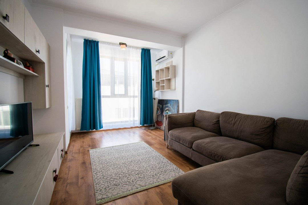 Parcul Teilor-Auchan Titan 2 camere,dec,mobilat si utilat+loc parcare