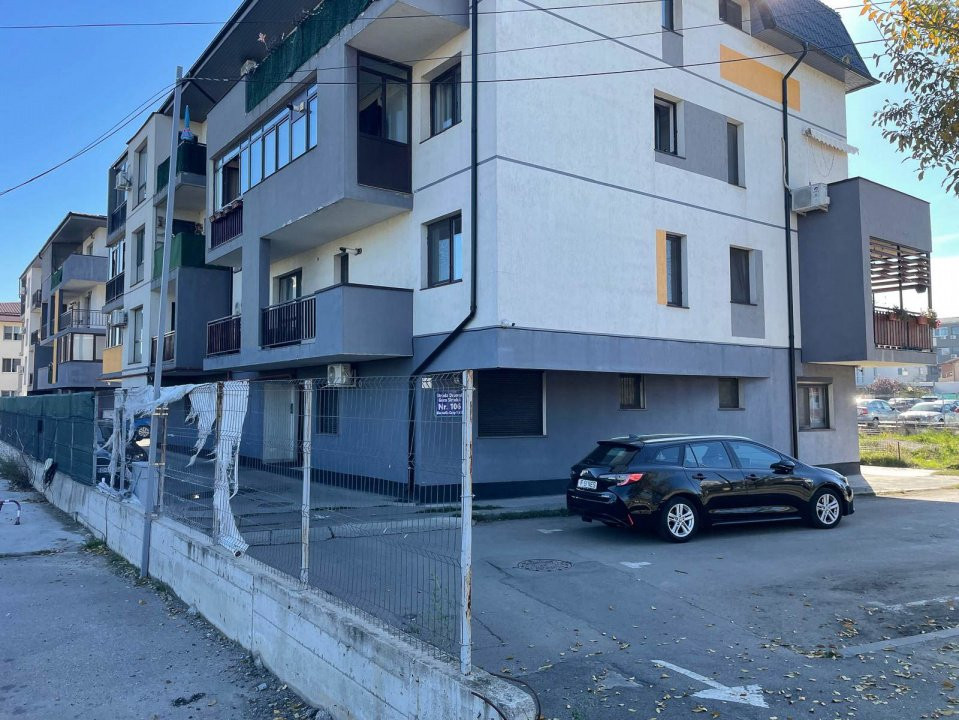 Parcul Teilor-Auchan Titan 2 camere,dec,mobilat si utilat+loc parcare