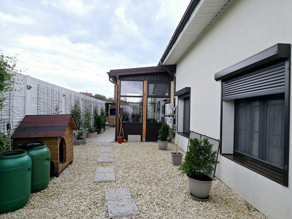 Black Friday - vila moderna - 4 camere + terasa acoperita - Cernica