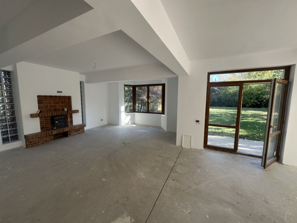 CORBEANCA-PARADISUL VERDE VILA P+E+M 507 MP, LOT 1095 MP 