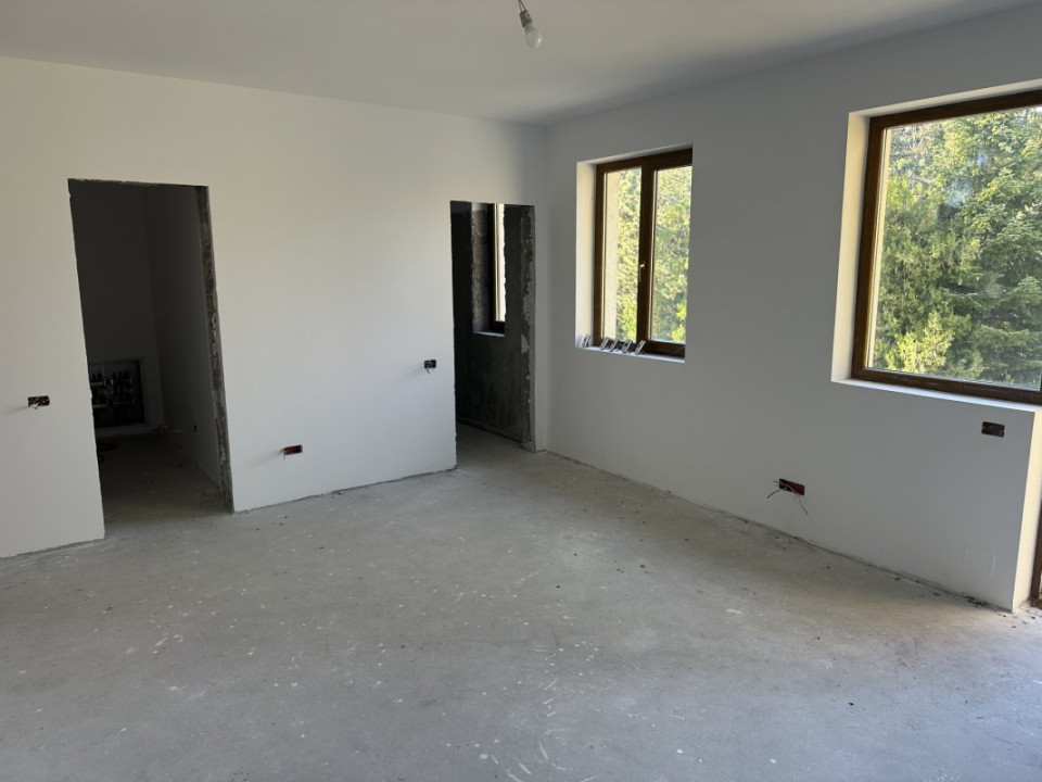 CORBEANCA-PARADISUL VERDE VILA P+E+M 507 MP, LOT 1095 MP 