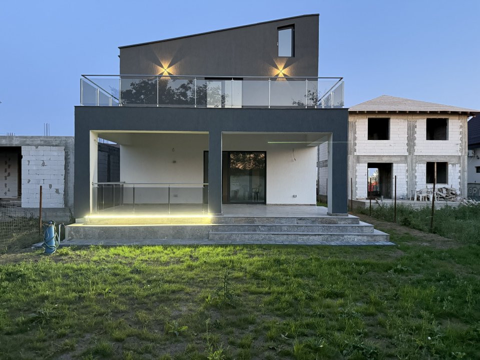 Locuință elegantă și eficientă, 5 camere, terasă și curte-Chitila str Castanilor