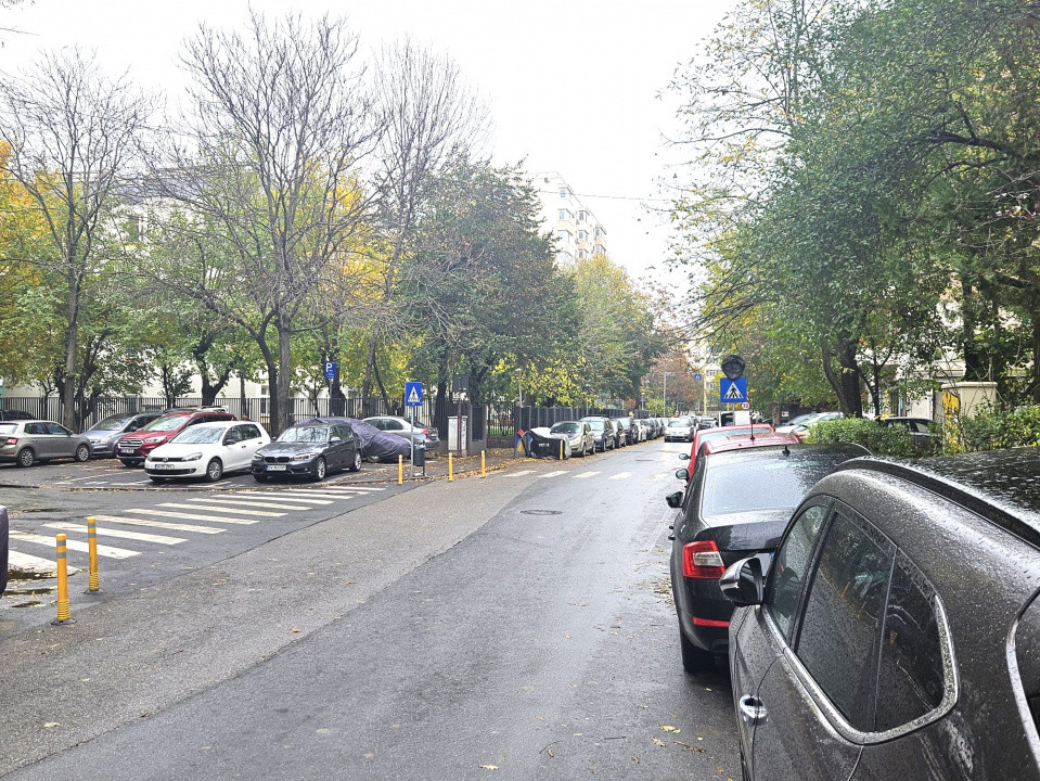 De inchiriat 2 camere la metrou Obor - str Luncsoara