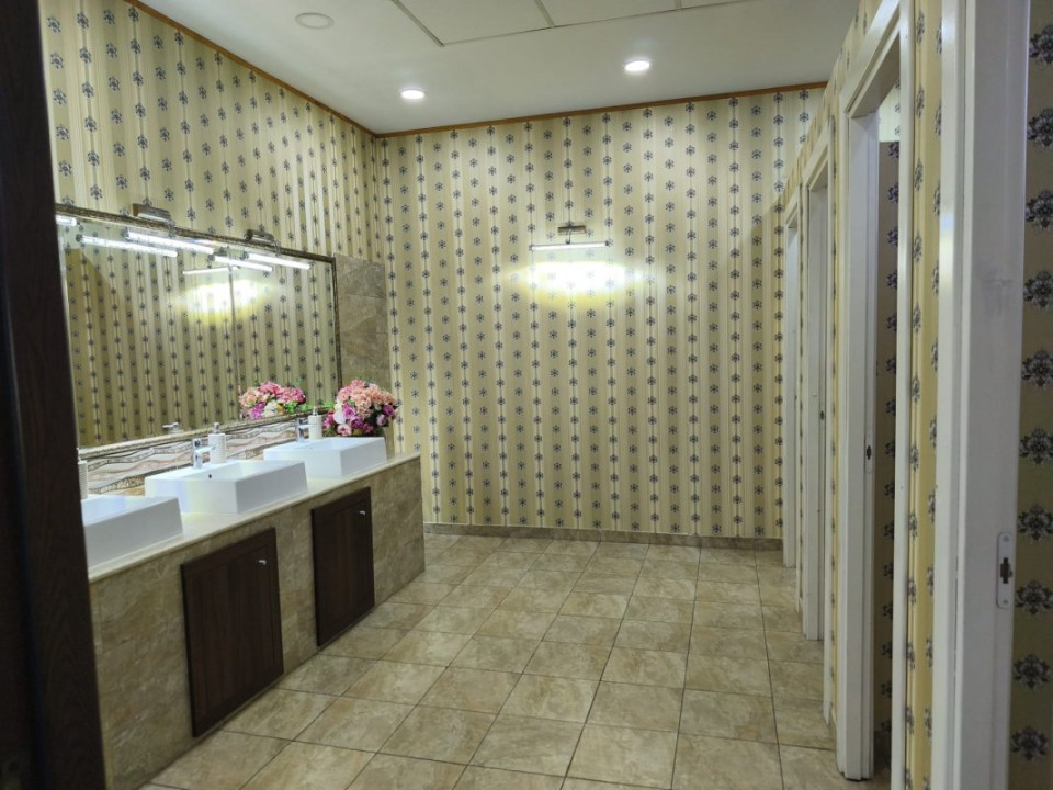 Spațiu evenimente tip ballroom, 440 mp + 1000 mp parcare privata