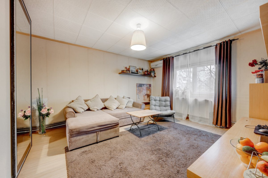 Apartament cu 3 camere - decomandat - centrală termica - bloc reabilitat 