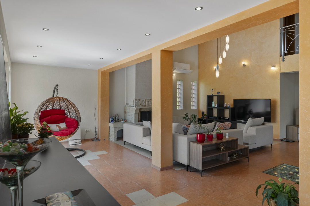 Balotesti, Ion Lahovari, mobilata si utilata complet