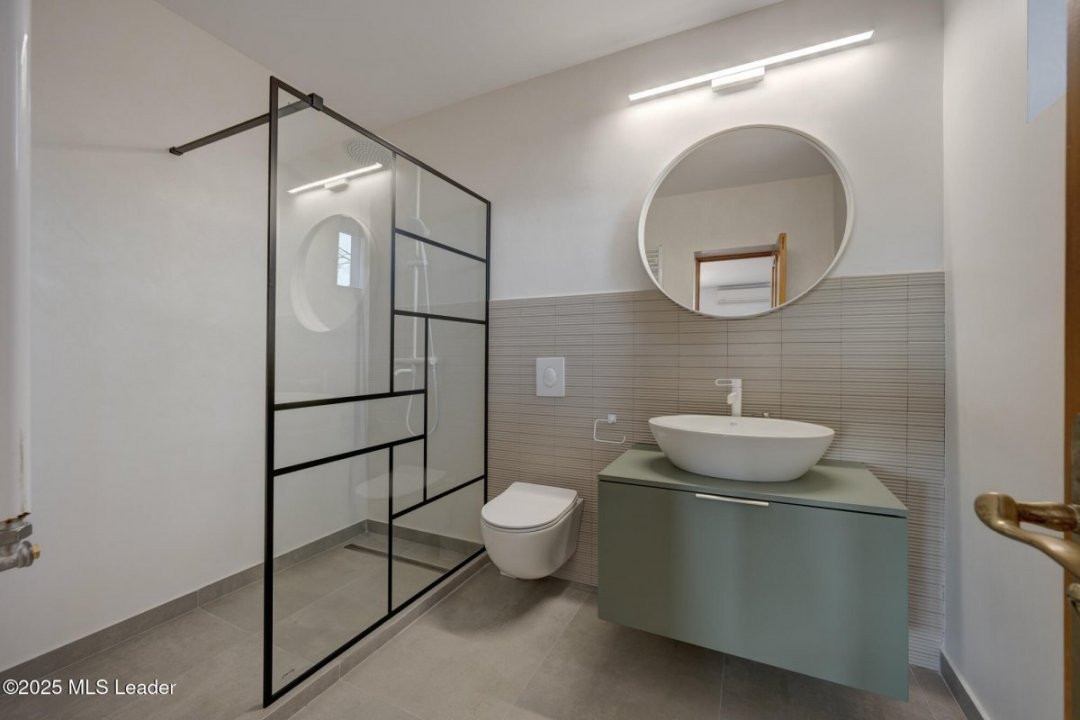 Voluntari, Revolutiei, Vila 2006, 560 mp, teren 1120mp