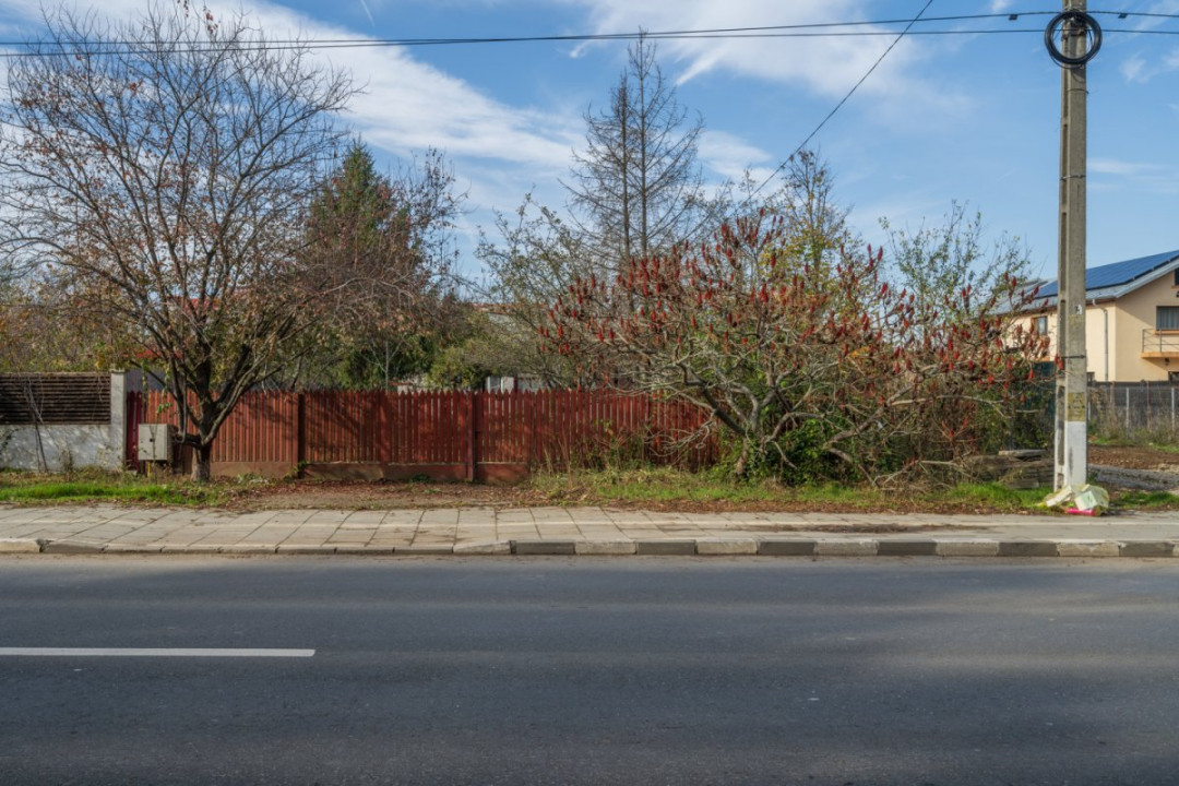 SNAGOV – CENTRAL, CASA 144 MP, LOT 1000 MP!