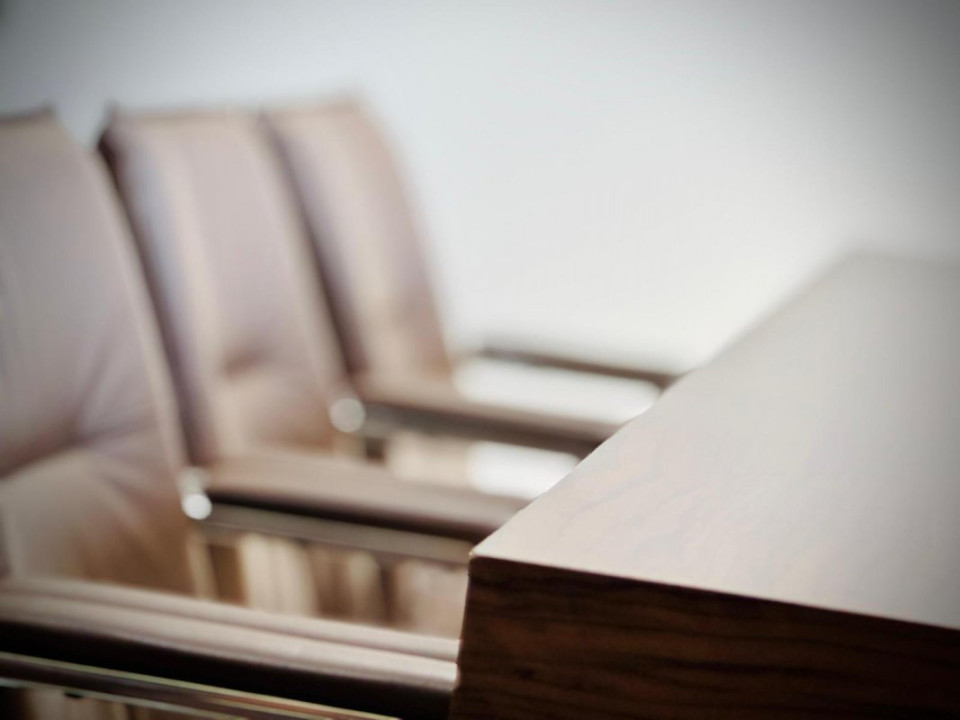 Hală + sediu firmă (locuință de serviciu) + teren de vânzare în Balotești, Ilfov