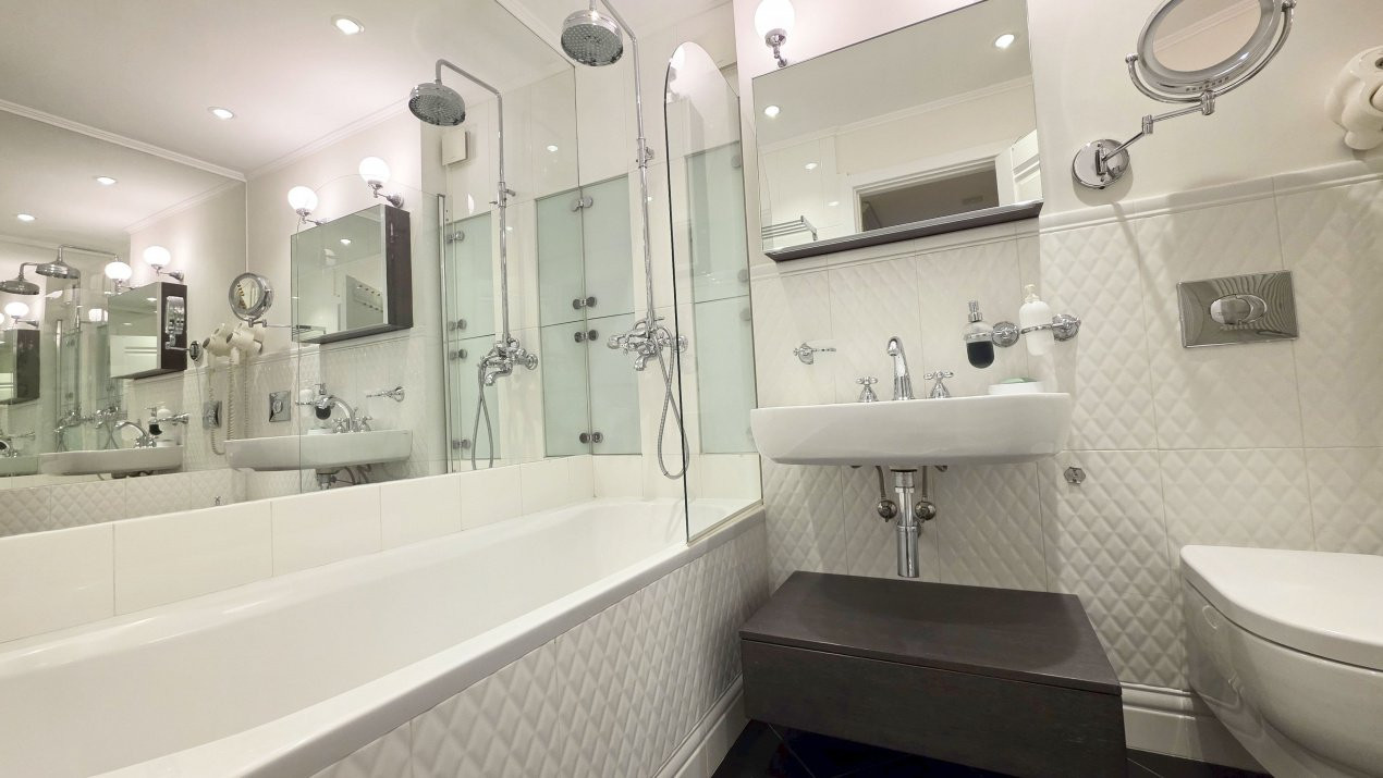 Oaza de liniste in apartament de lux, in padurea Baneasa