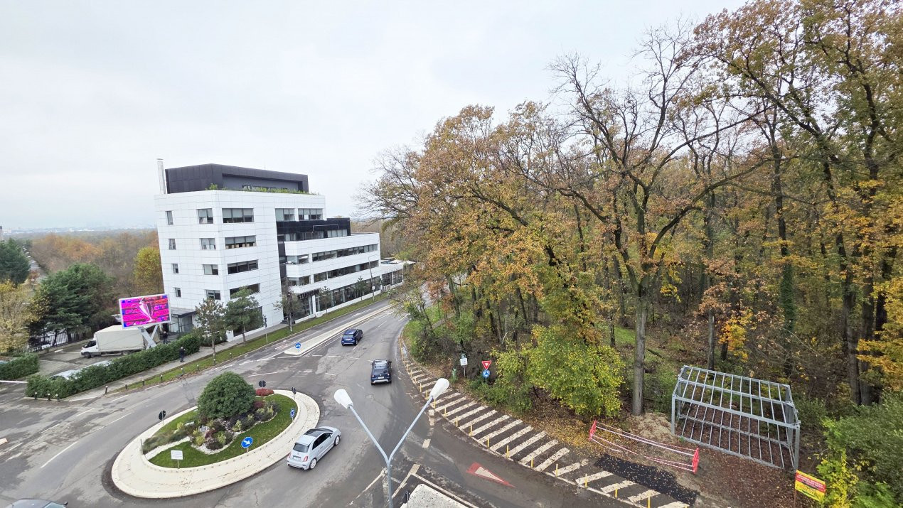 Oaza de liniste in apartament de lux, in padurea Baneasa