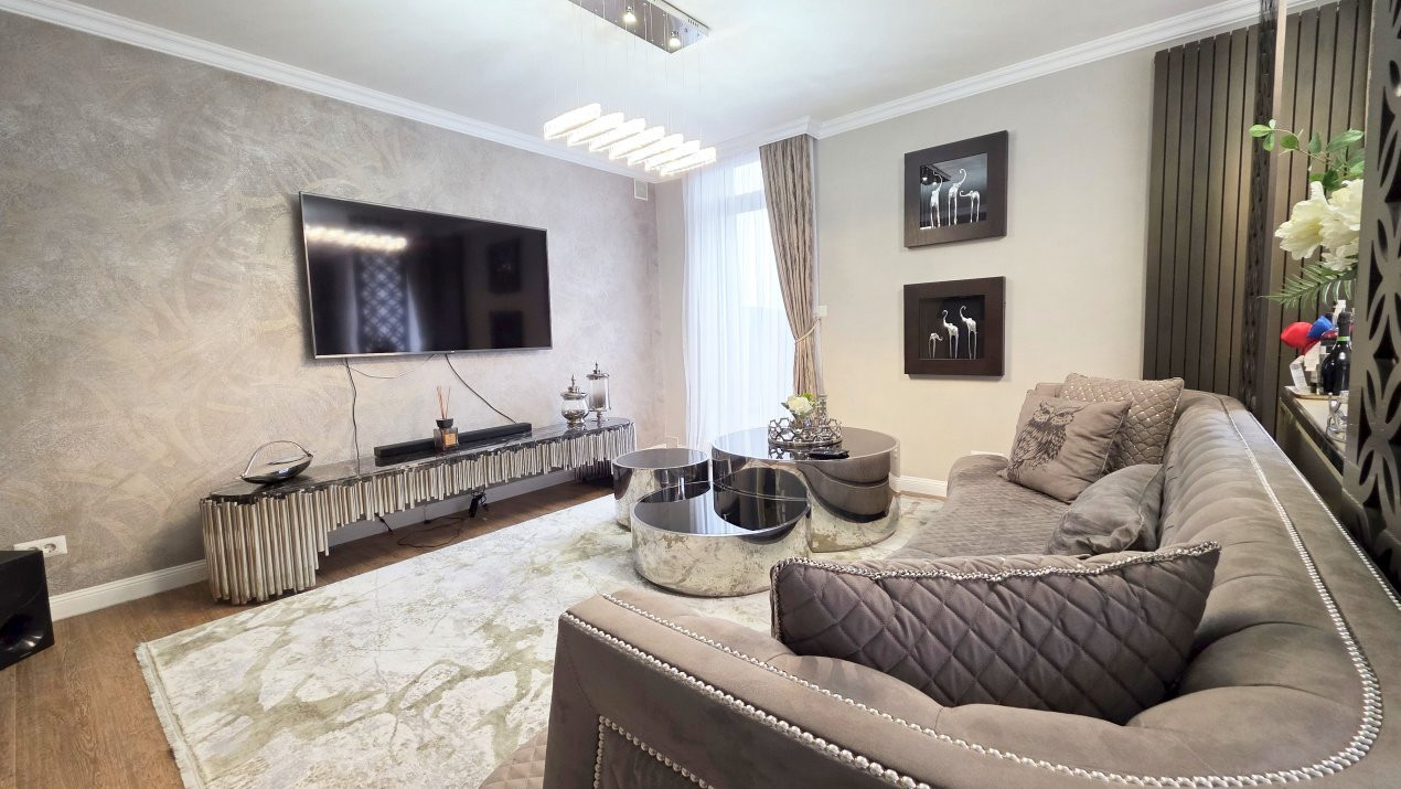 Oaza de liniste in apartament de lux, in padurea Baneasa