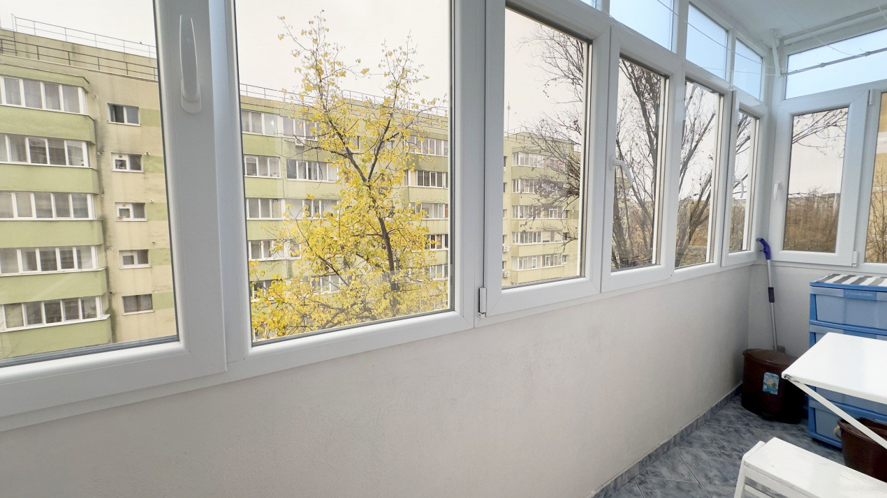 Piata Veteranilor, garsoniera luminoasa!