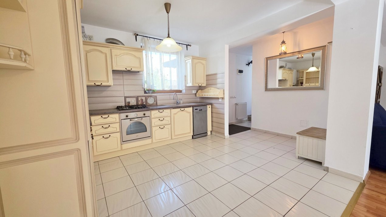 Green City. Casa frumoasa, gradina si liniste de vanzare