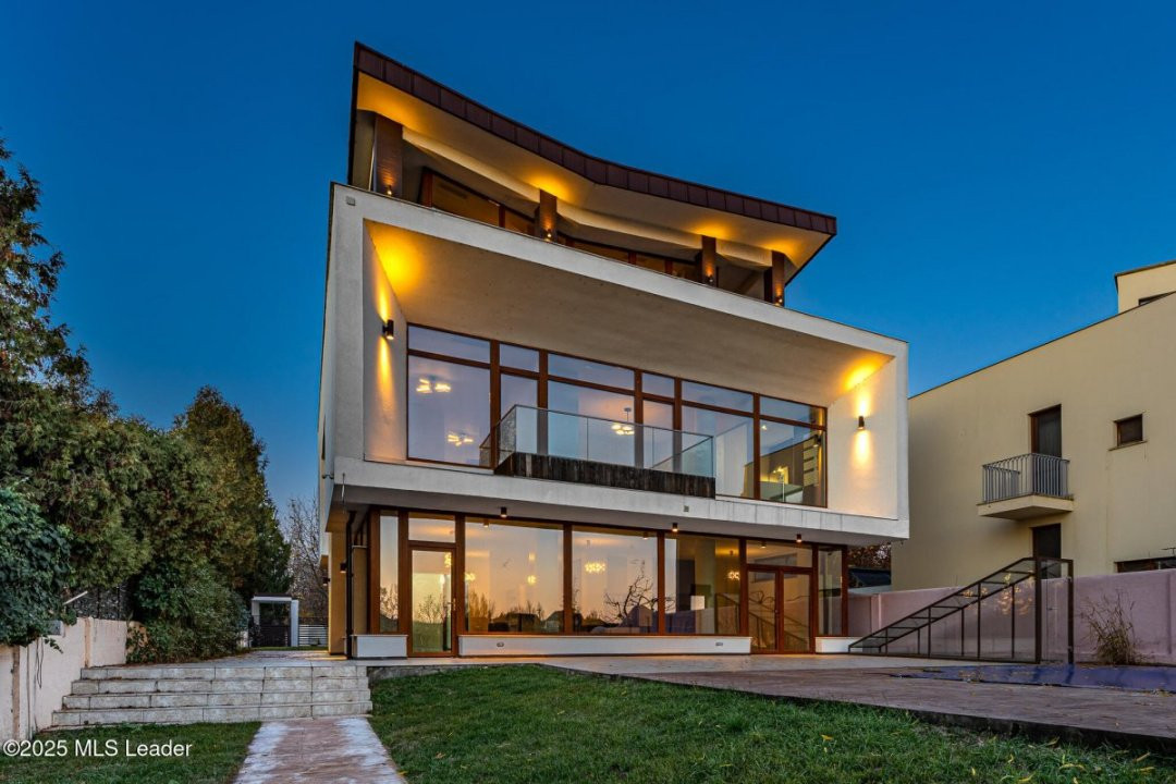 Casa TA de pe malul lacului Mogosoaia