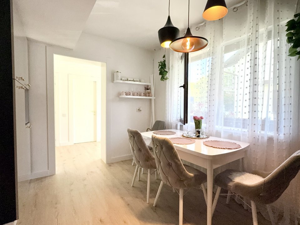 Vilă elegantă cu piscină privată în complex exclusivist – Mogoșoaia