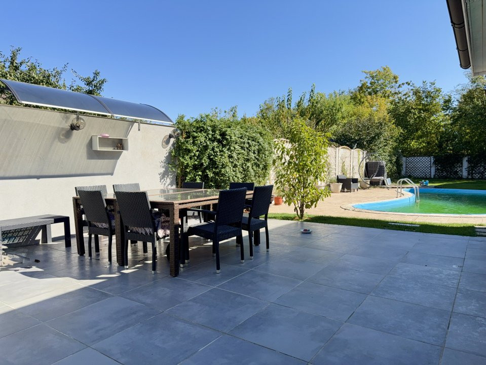 Vilă elegantă cu piscină privată în complex exclusivist – Mogoșoaia