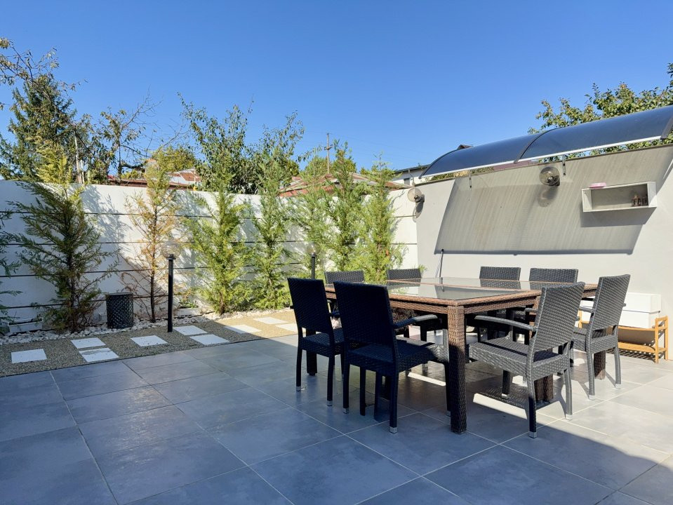 Vilă elegantă cu piscină privată în complex exclusivist – Mogoșoaia