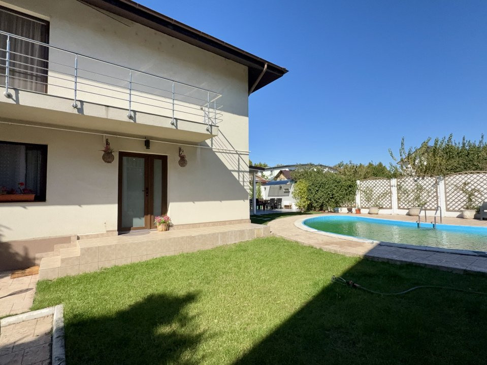 Vilă elegantă cu piscină privată în complex exclusivist – Mogoșoaia