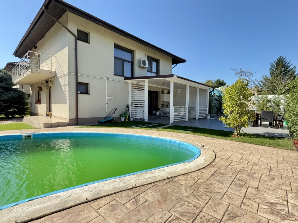 Vilă elegantă cu piscină privată în complex exclusivist – Mogoșoaia