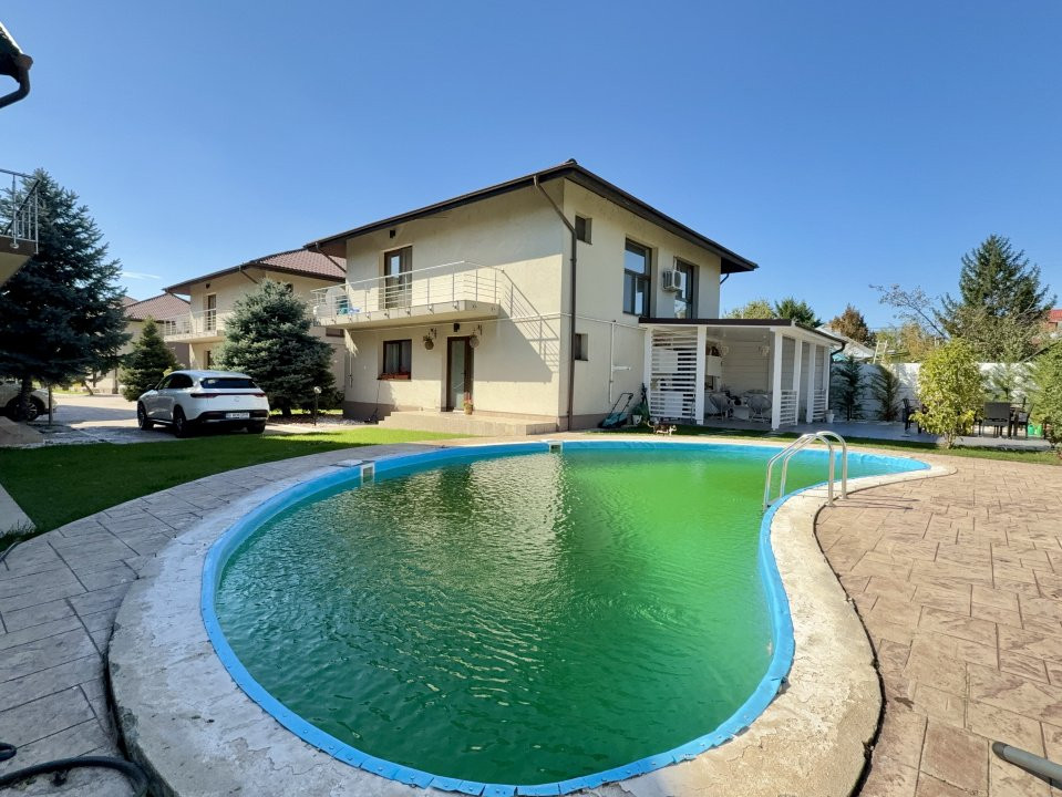 Vilă elegantă cu piscină privată în complex exclusivist – Mogoșoaia